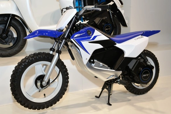 Ekids - môtô địa hình chạy điện mới của yamaha - 2