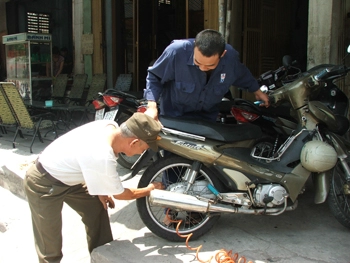 10 cách tiết kiệm xăng hiệu quả cho xe của bạn - 4