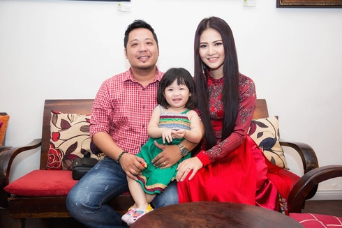Áo dài trần thị quỳnh tại mrs world bán được 100 triệu đồng - 1