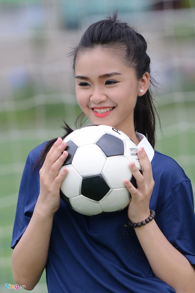 Người mẫu 16 tuổi dự đoán pháp thắng nigeria 3-1 - 6