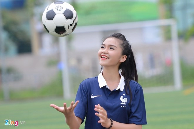 Người mẫu 16 tuổi dự đoán pháp thắng nigeria 3-1 - 8