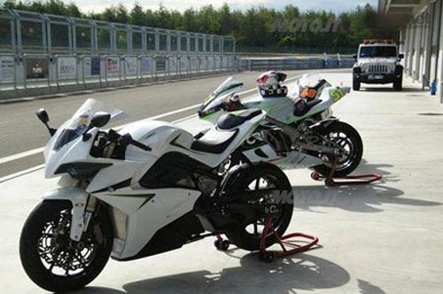 Siêu môtô điện energica đến từ italia - 6