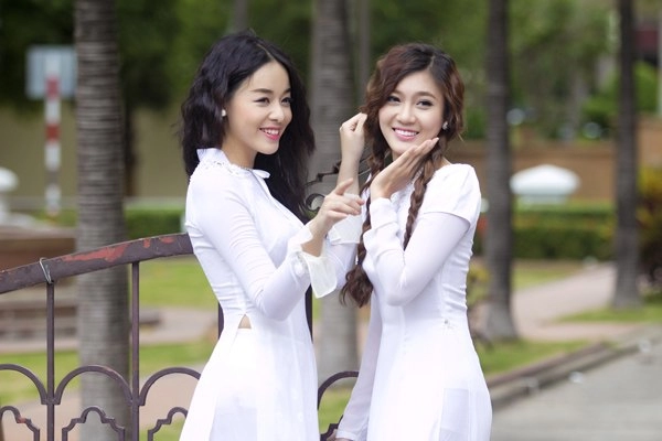 Tăng huỳnh như huỳnh như ý tinh khôi áo dài - 4