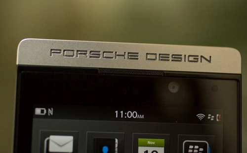 Ảnh thực tế smartphone hạng sang blackberry porsche design - 5