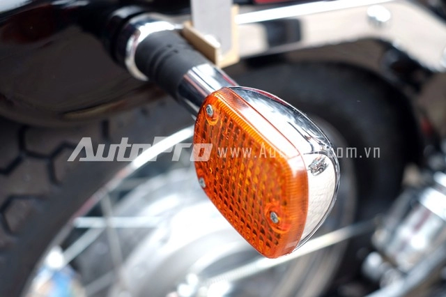 Honda rebel 250 đẹp mắt với màu đỏ dunhill tại việt nam - 7