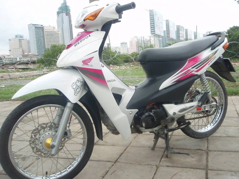 Honda wave trắng hồng - 4