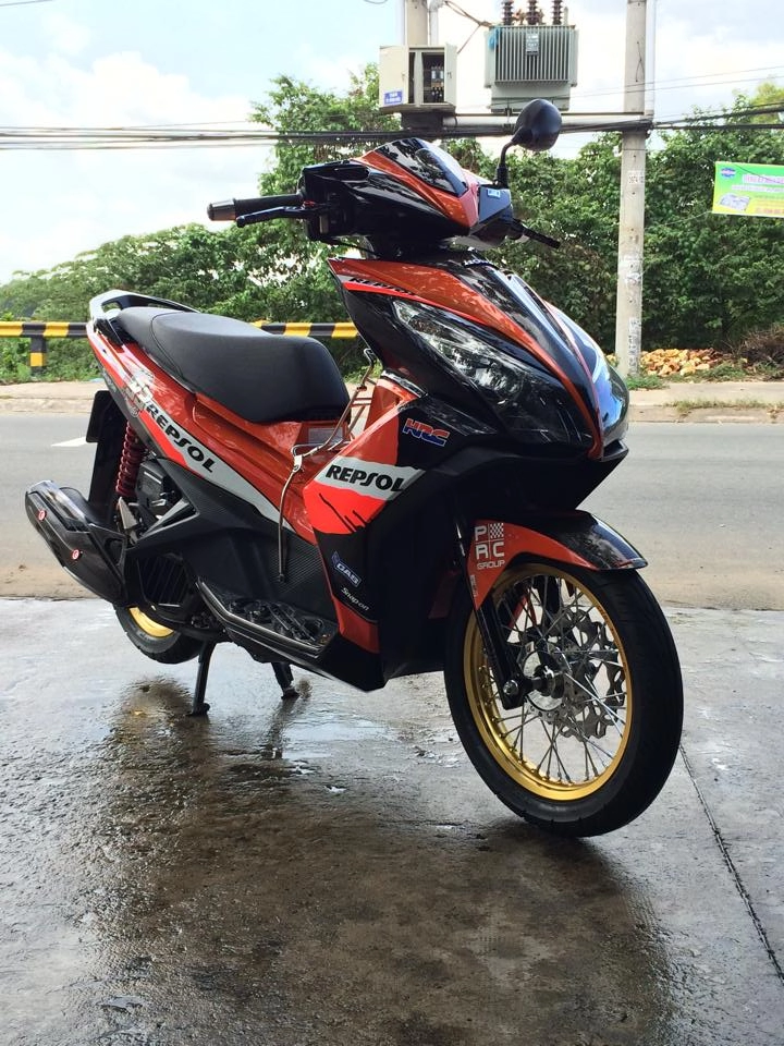 Airblade 125 độ tuyệt đẹp với phong cách repsol - 1