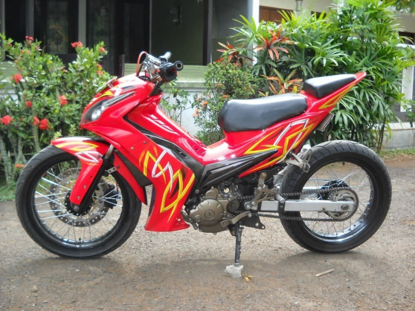 Exciter độ dàn áo như sportbike - 4