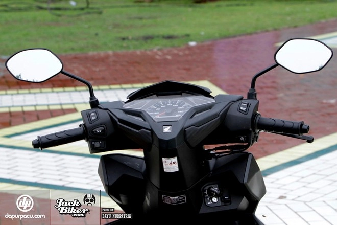 Honda vario 150 cận cảnh chi tiết - 5