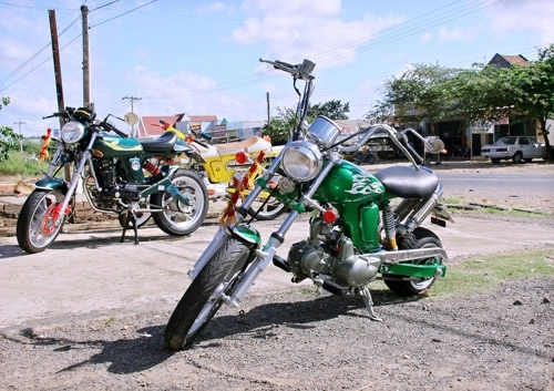 Vài mẫu xe độ cá tính của các bạn biker ở việt nam - 12