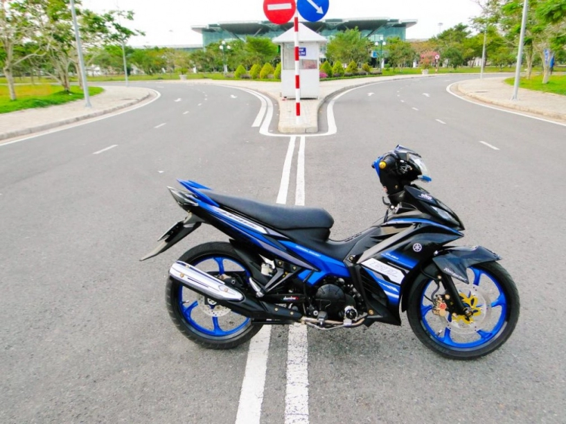 Exciter xanh đen độ đơn giản của biker miền tây - 1
