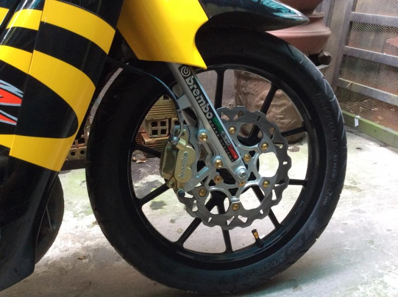 Satria 2000 độ kiểng cực phong cách - 2