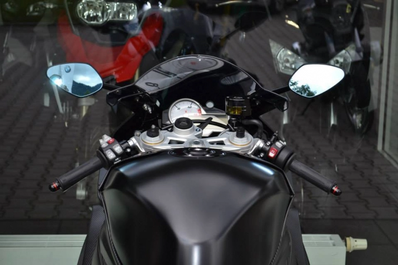Bmw s1000rr 2015 độ chất chơi với phiên bản bóng đêm - 5
