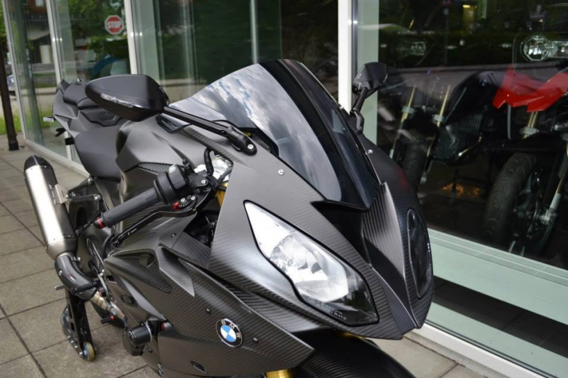 Bmw s1000rr 2015 độ chất chơi với phiên bản bóng đêm - 3