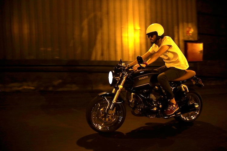 Ducati gt1000 độ cực chất với một phong cách nổi loạn - 1