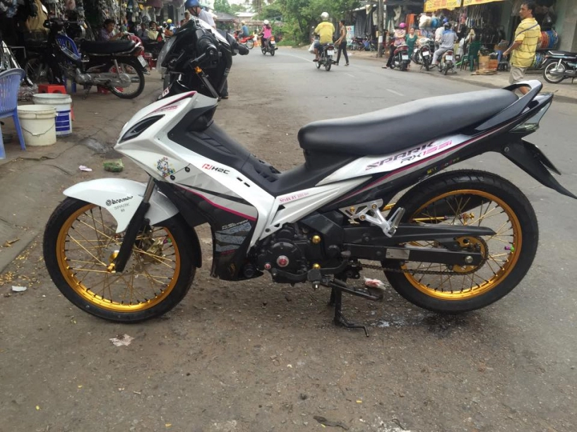 Exciter 2010 dọn phong cách spark 135i siêu cá tính - 1