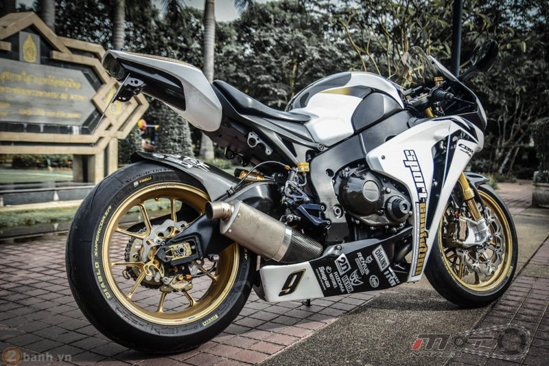Honda cbr1000rr độ siêu chất với phiên bản sport-evolution nine - 28