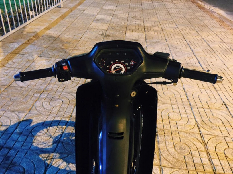 Honda wave s110 một mình trong đêm - 8