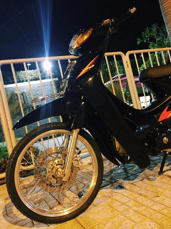 Honda wave s110 một mình trong đêm - 6