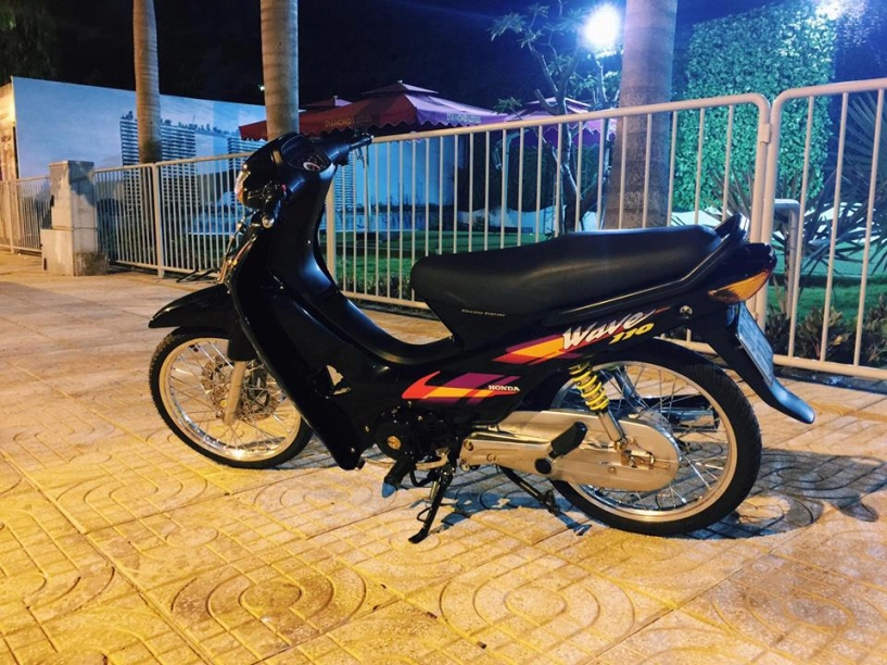 Honda wave s110 một mình trong đêm - 12