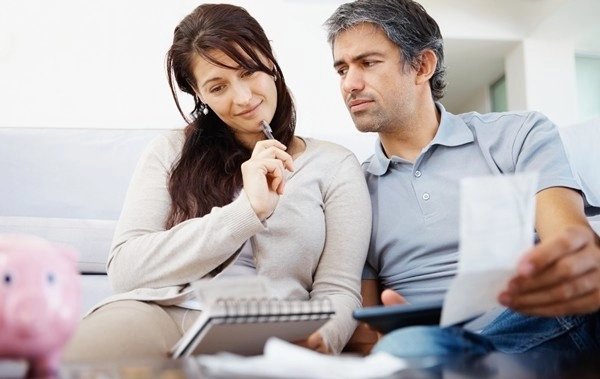 Sự thực giật mình có thể bạn chưa biết khi kiểm soát tiền của chàng - 1