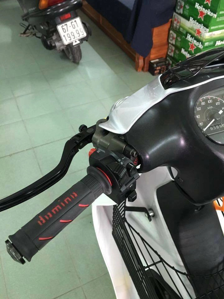 Yamaha z125 với gói độ hàng hiệu khá khủng - 4