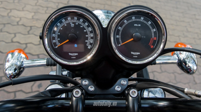 Cận cảnh triumph bonneville t100 2016 đầu tiên tại việt nam - 6