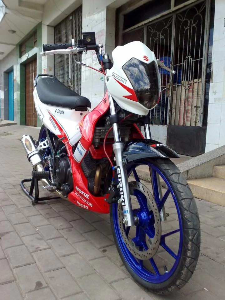 Raider r150 trong dàn áo đời cũ siêu ngầu - 3