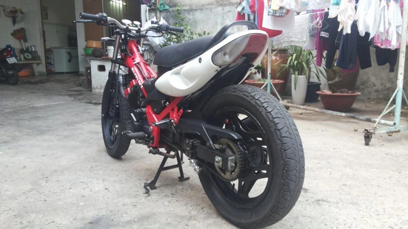Chiếc suzuki fx độ phong cách độc đáo tự ducati monster - 3