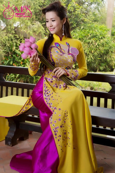 Người đẹp miss photo duyên dáng với áo dài - 2