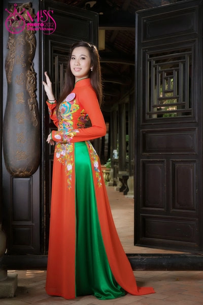 Người đẹp miss photo duyên dáng với áo dài - 6