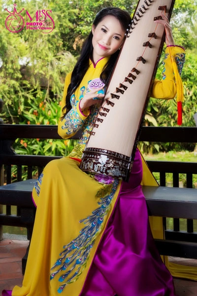 Người đẹp miss photo duyên dáng với áo dài - 7