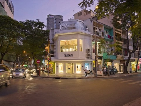 Phương my design sang trọng và nữ tính - 1