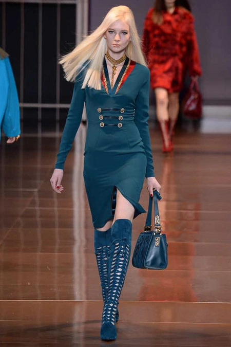Versace cá tính với phong cách quân đội - 4