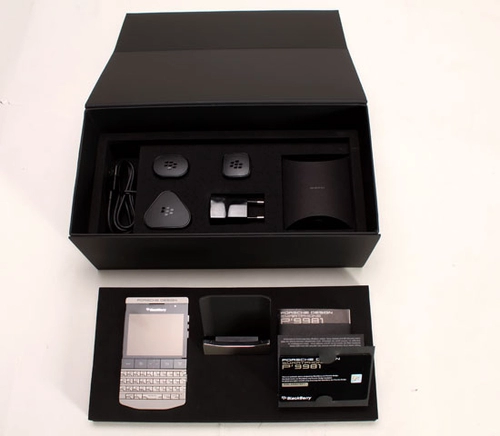 Ảnh đập hộp blackberry porsche design p9981 chính hãng - 2