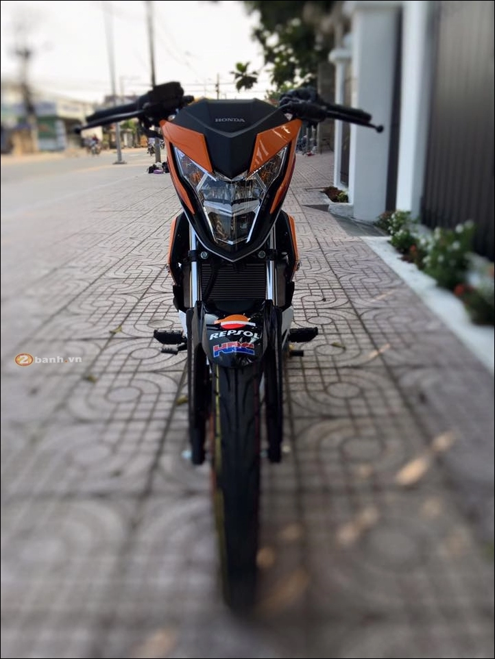 Cận cảnh nét đẹp của honda sonic 150 phiên bản repsol đặc biệt - 1