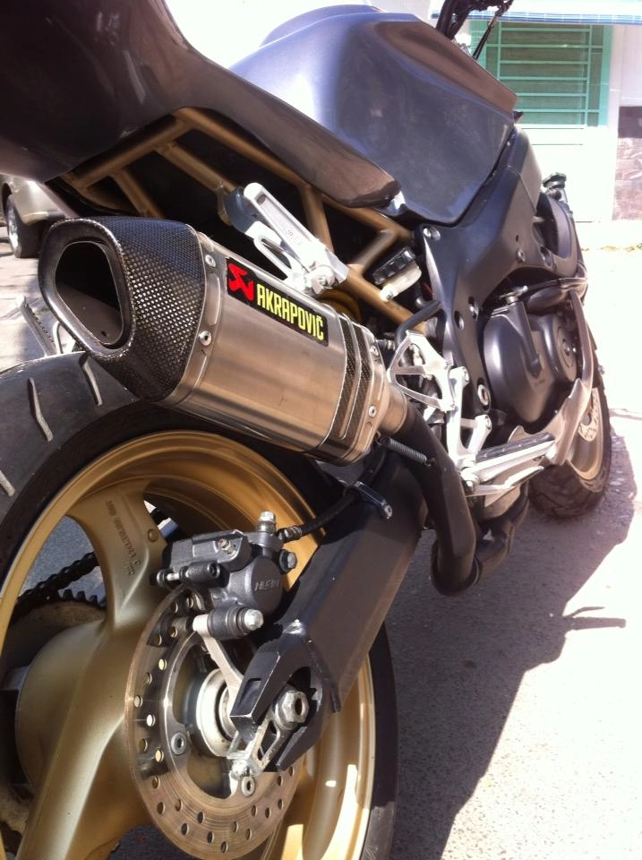 Cbr600 độ phong cách street fighter - 3