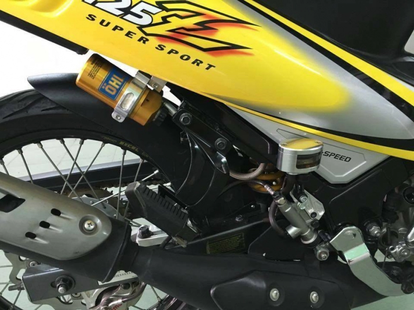 Yamaha z125 với gói độ hàng hiệu khá khủng - 6