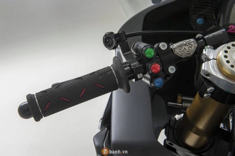 Bmw s1000rr 2015 siêu chất với phiên bản đường đua từ althea racing - 5