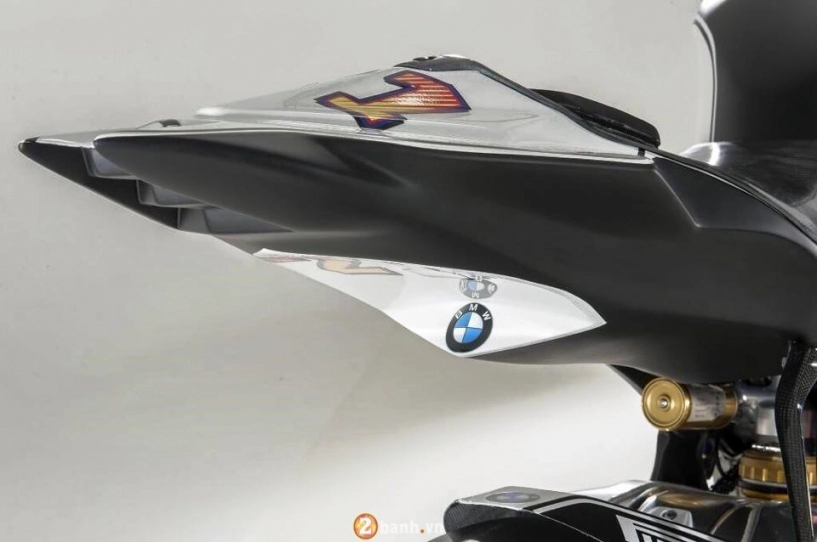 Bmw s1000rr 2015 siêu chất với phiên bản đường đua từ althea racing - 6