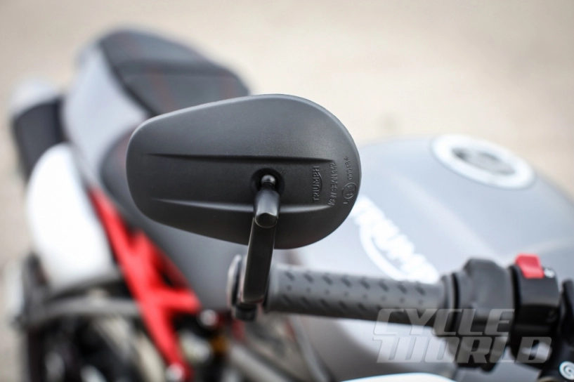 Cận cảnh moto triumph speed triple r 2016 - 4