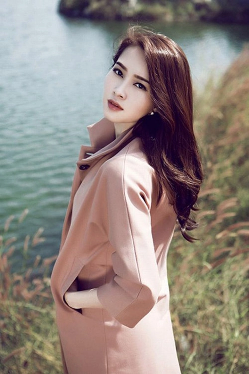 Bí quyết trang điểm đẹp như hoa hậu đón tết - 5