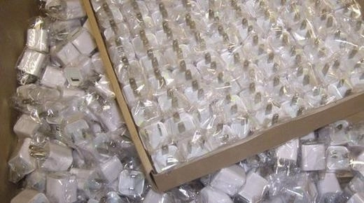Cách đơn giản phân biệt phụ kiện iphone thật và giả - 10