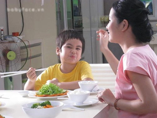 Chuyện chưa biết về trẻ em việt đi quay quảng cáo - 10