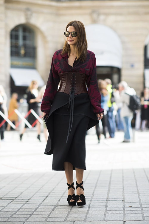Phong cách đường phố thú vị tại paris haute couture fw - 17