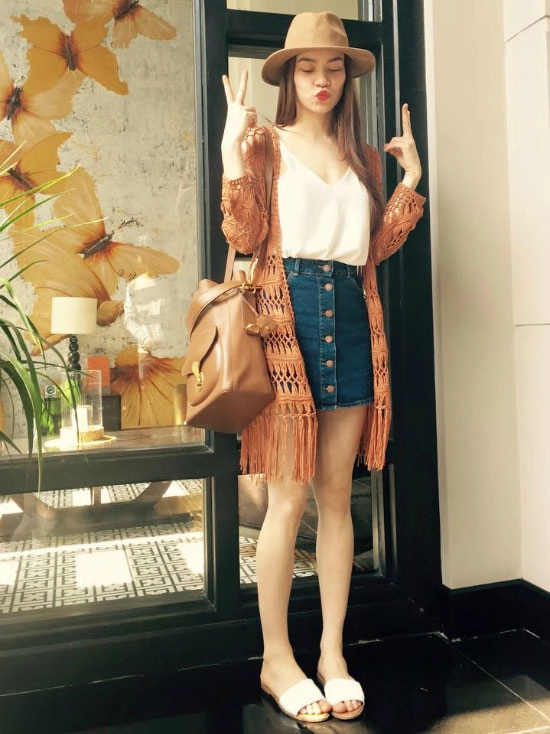 Sao việt chơi trội khi diện đồ ấm áp ngày hè - 9