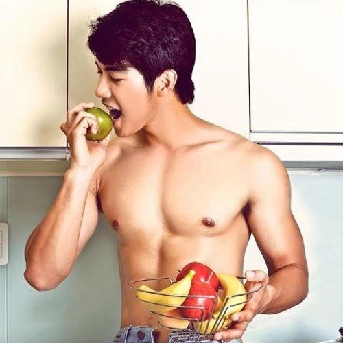 Top sao nam việt có body quyến rũ chết người - 5