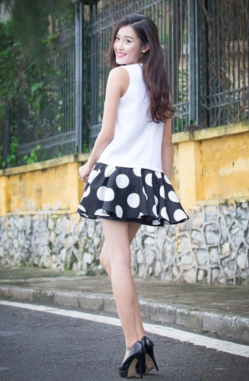 Xao xuyến với vẻ đẹp của á hậu huyền my ngoài đời - 2