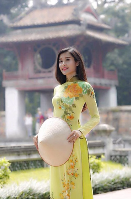 Xao xuyến với vẻ đẹp của á hậu huyền my ngoài đời - 7