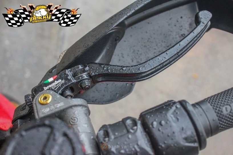 Bản độ sang chảnh của ông hoàng đường phố ducati hypermotard - 4